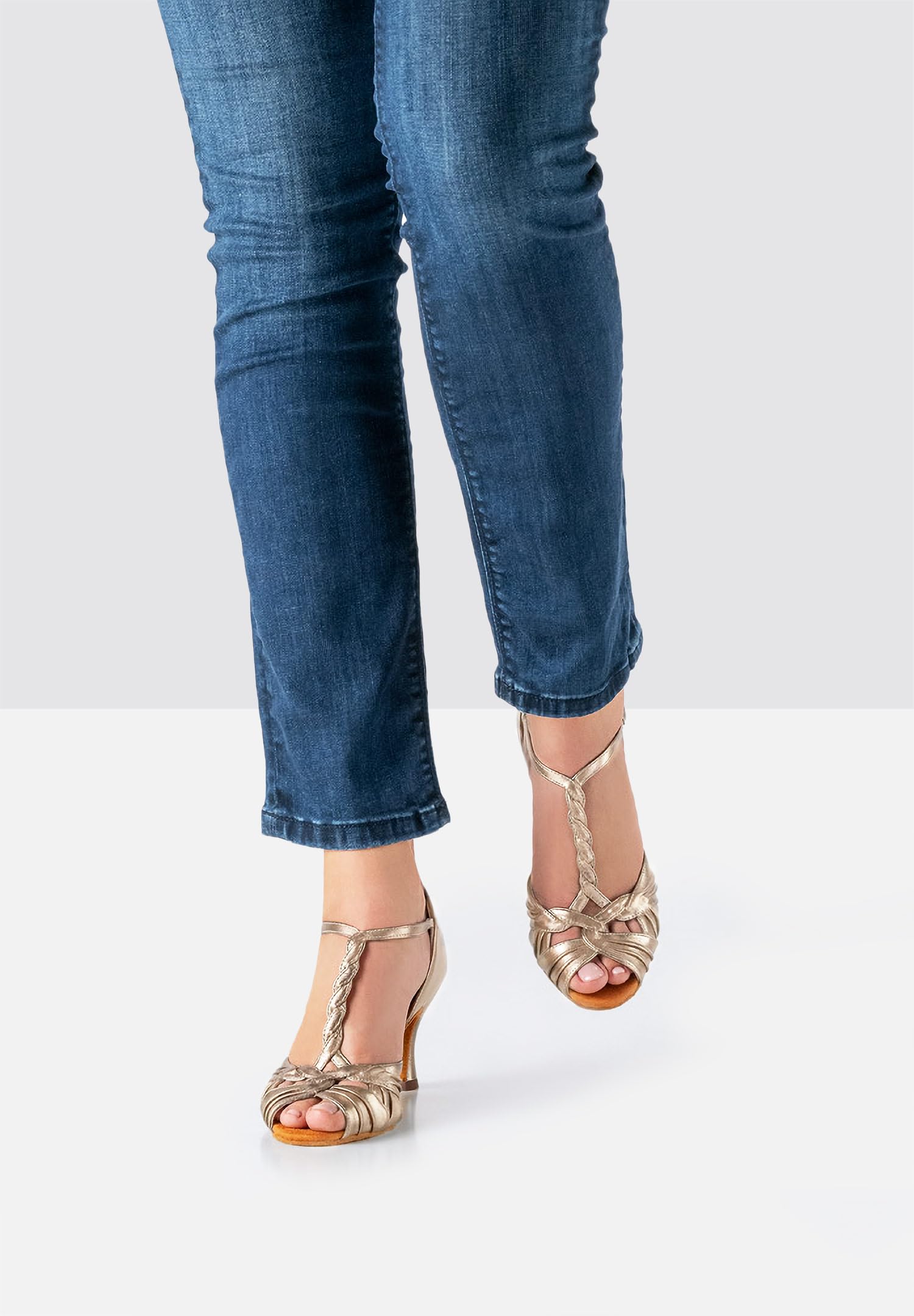 anna-kern-solange-tanzschuh-antik-offen-6-cm-flare-absatz image 3